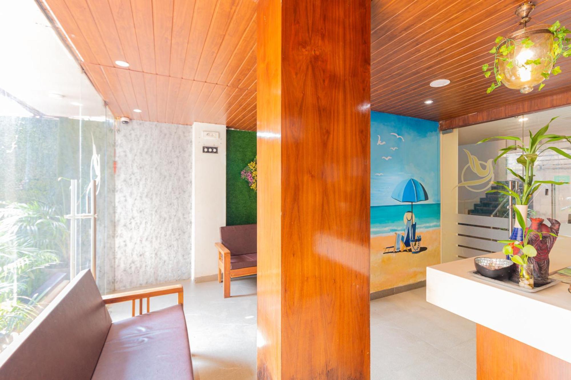 Hotel Celestiial , Candolim Esterno foto