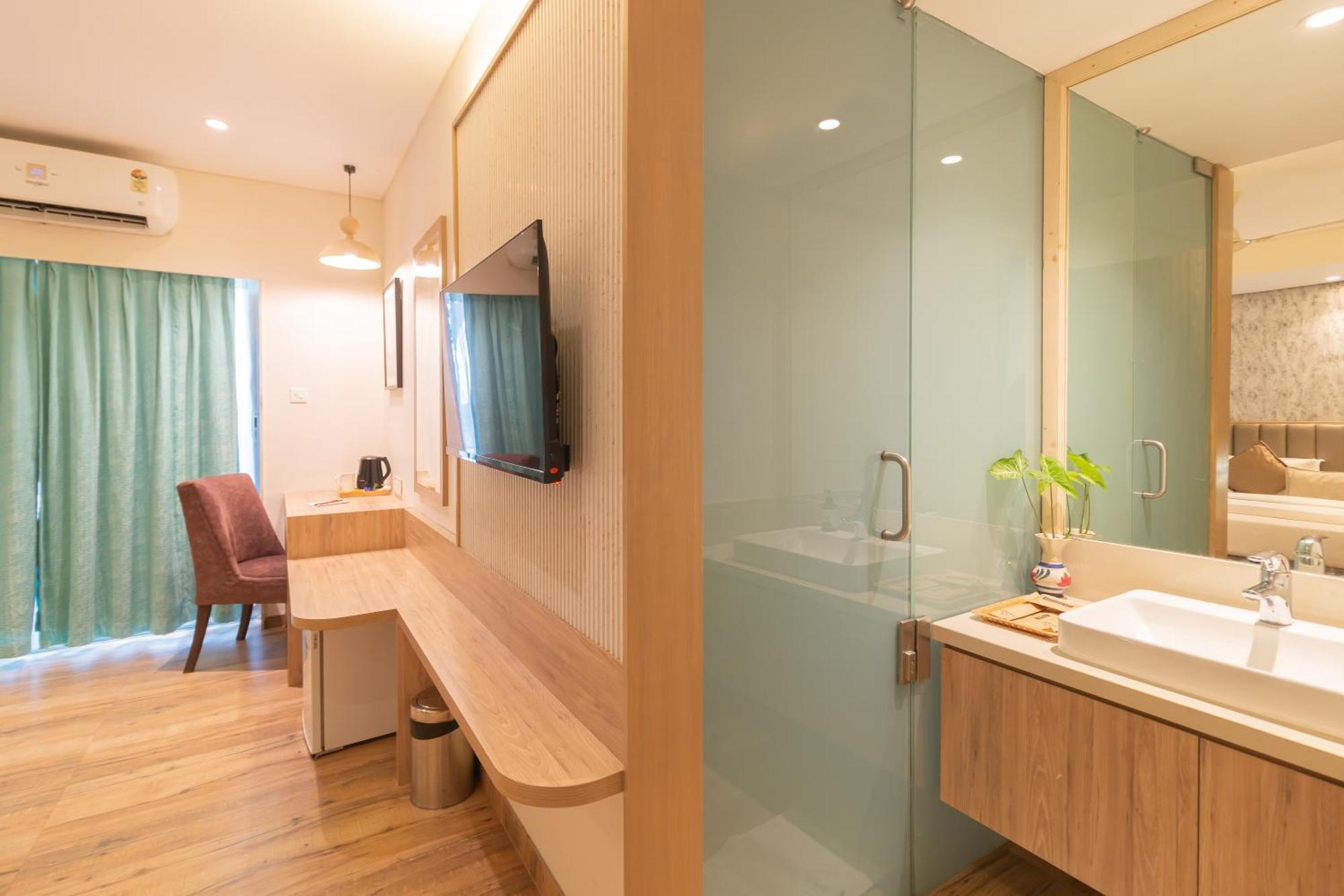 Hotel Celestiial , Candolim Esterno foto