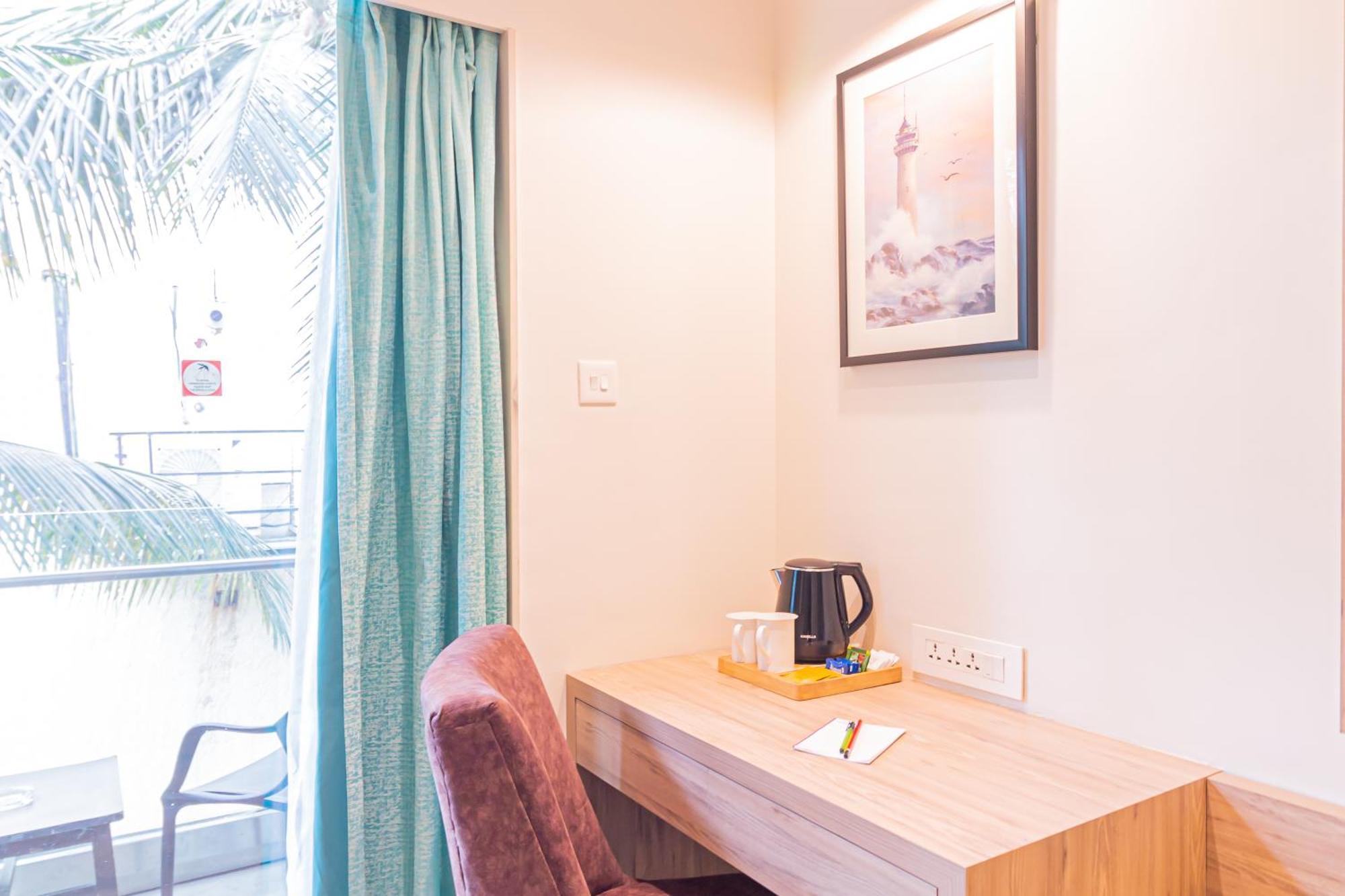 Hotel Celestiial , Candolim Esterno foto