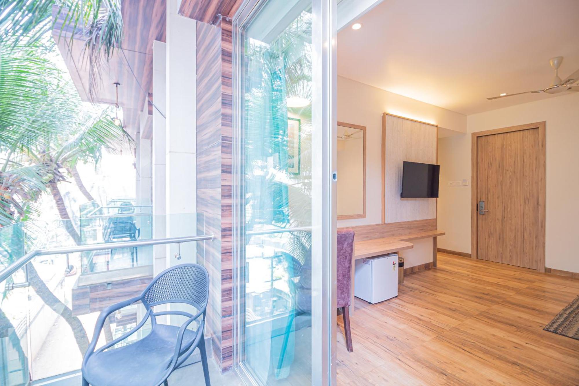 Hotel Celestiial , Candolim Esterno foto