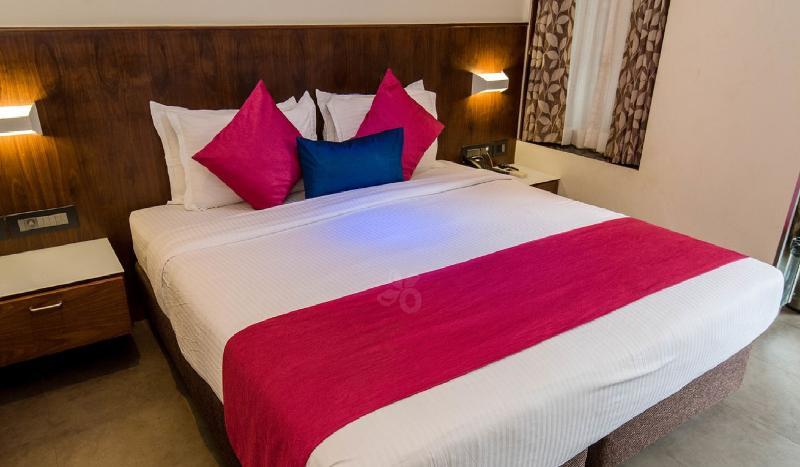 Hotel Celestiial , Candolim Esterno foto