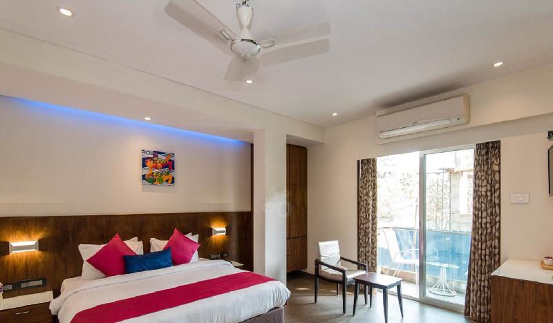 Hotel Celestiial , Candolim Esterno foto